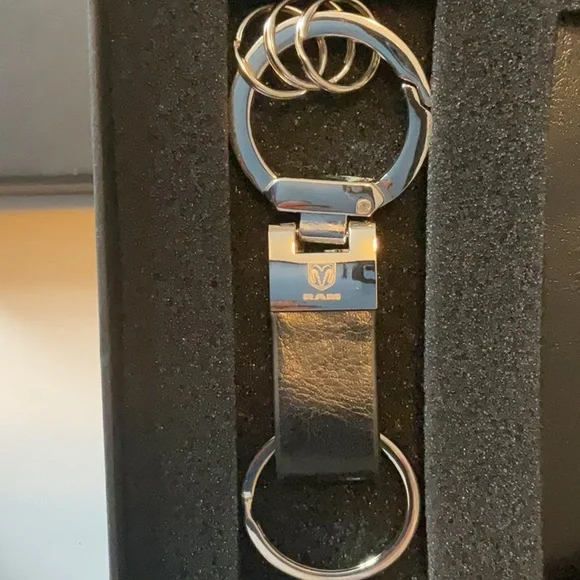 FCA Gift Set - Picture 2 of 7